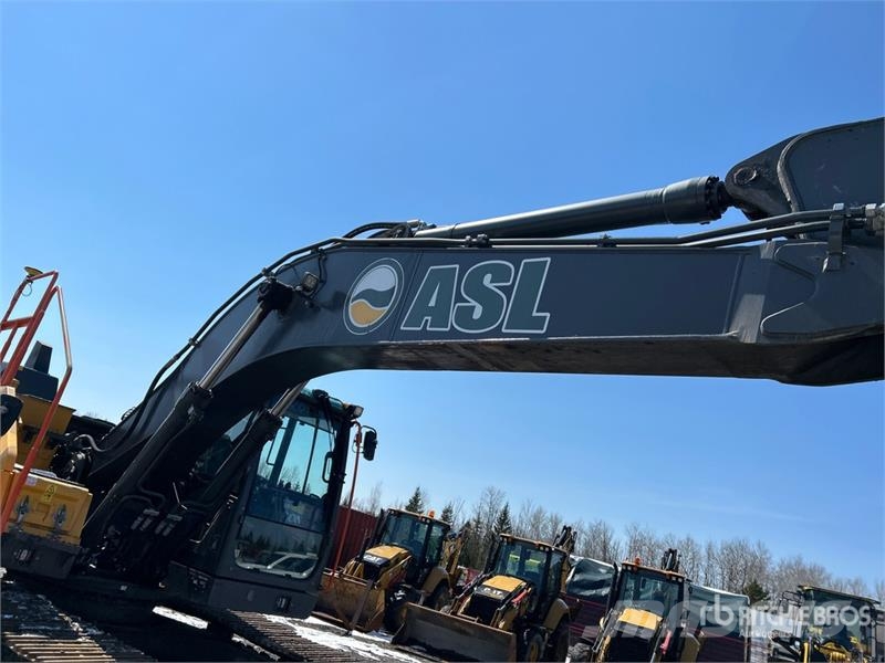Volvo EC220EL Tracked Excavator Raupenbagger