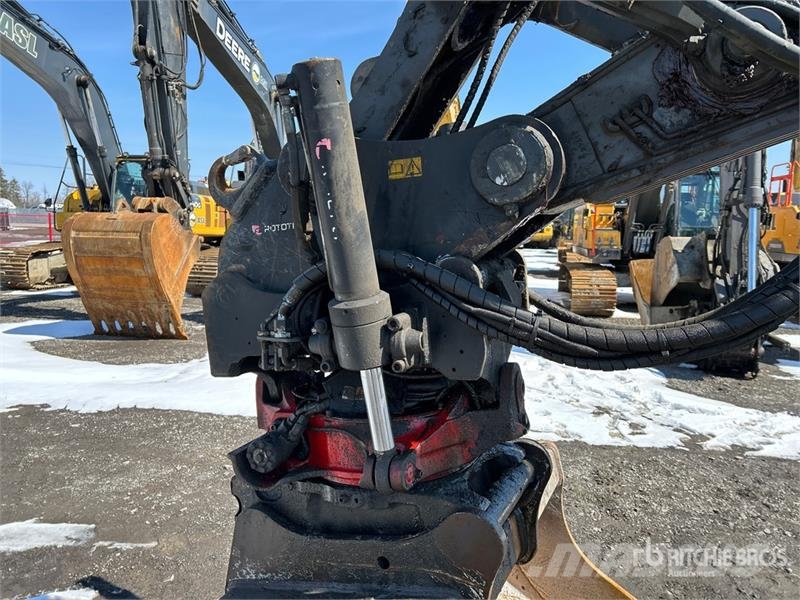 Volvo EC220EL Tracked Excavator Raupenbagger