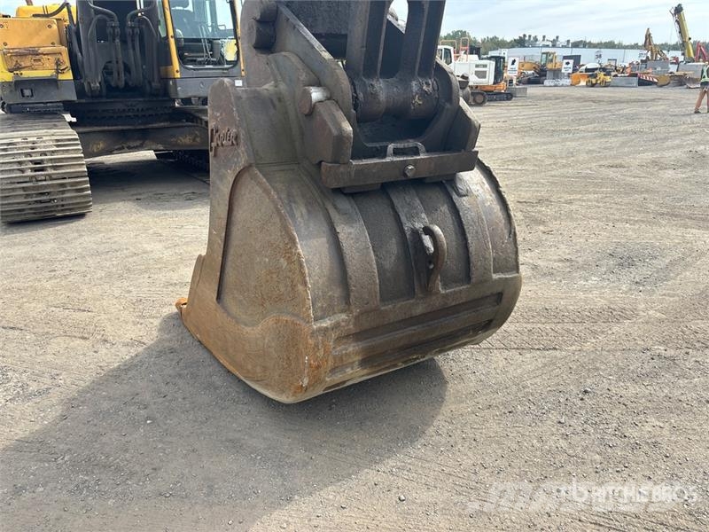 Volvo EC330B LC Tracked Excavator Bagri goseničarji