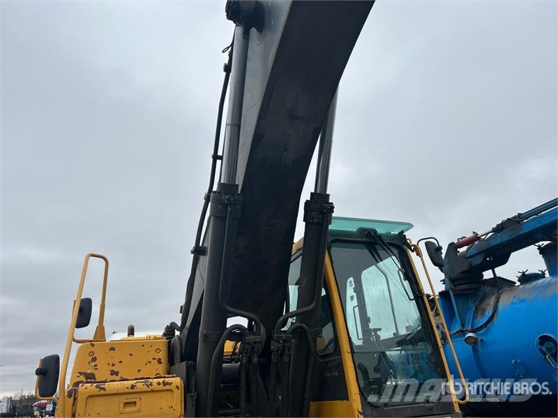 Volvo EC460B LC Tracked Excavator Crawler excavators