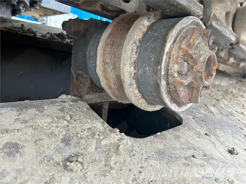 Volvo EC460B LC Tracked Excavator Crawler excavators
