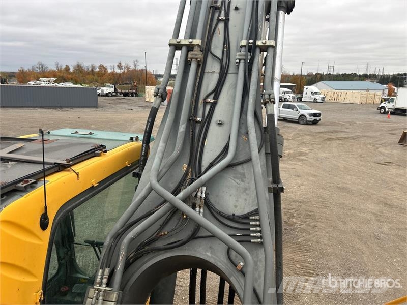 Volvo EC460B LC Tracked Excavator Crawler excavators