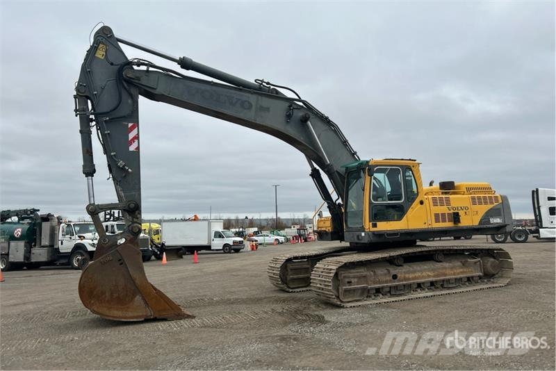 Volvo EC460B LC Tracked Excavator Crawler excavators