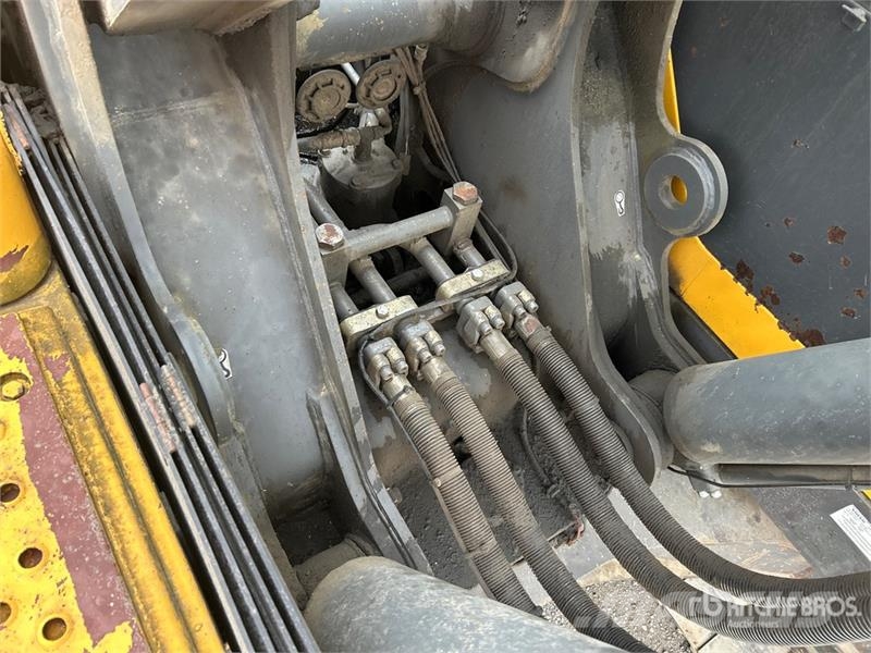 Volvo EC460B LC Tracked Excavator Crawler excavators