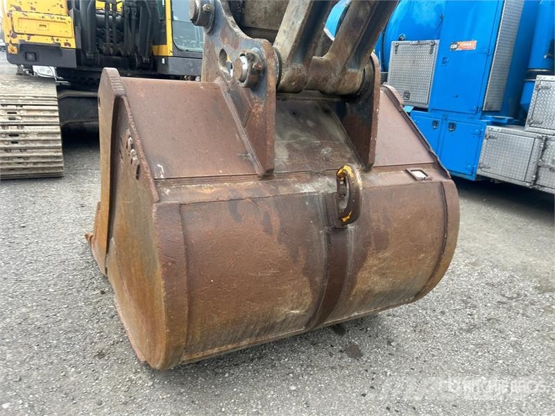 Volvo EC460B LC Tracked Excavator Crawler excavators
