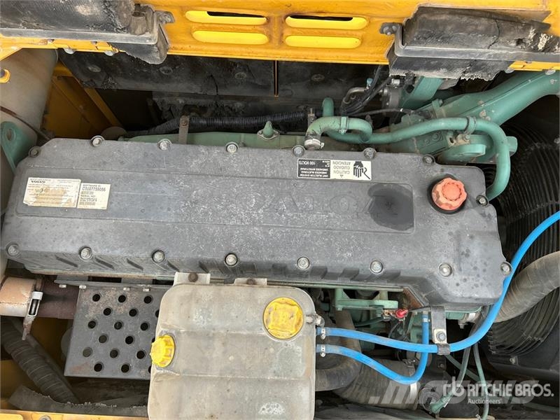 Volvo EC460B LC Tracked Excavator Crawler excavators