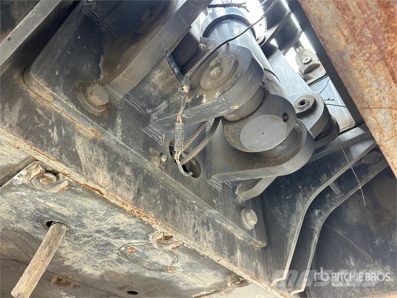 Volvo EC480EL Tracked Excavator 대형 굴삭기 29톤 이상