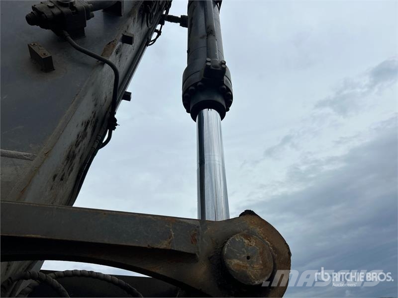 Volvo EC480EL Tracked Excavator 대형 굴삭기 29톤 이상