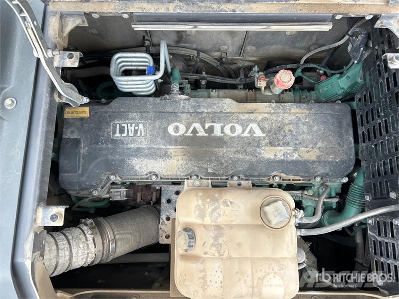 Volvo EC480EL Tracked Excavator 대형 굴삭기 29톤 이상