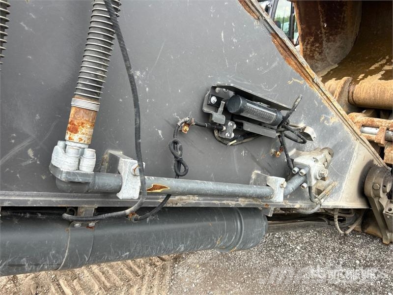 Volvo EC480EL Tracked Excavator 대형 굴삭기 29톤 이상