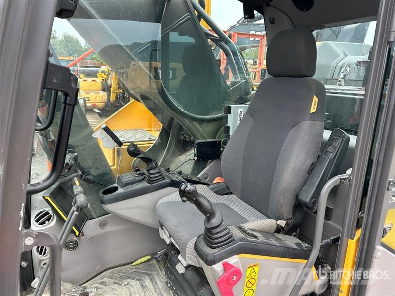 Volvo EC480EL Tracked Excavator 대형 굴삭기 29톤 이상