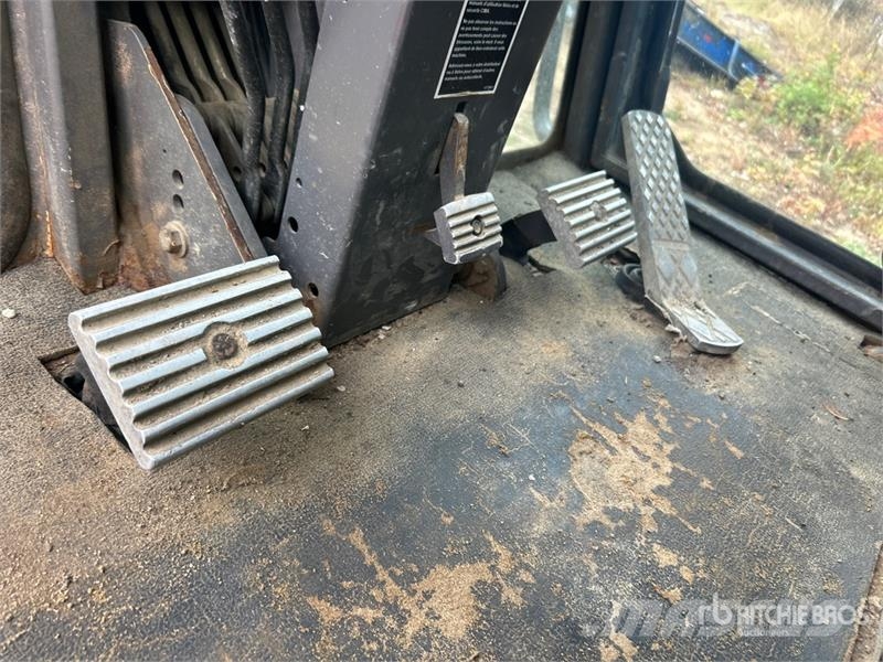 Volvo G720B Gréderek