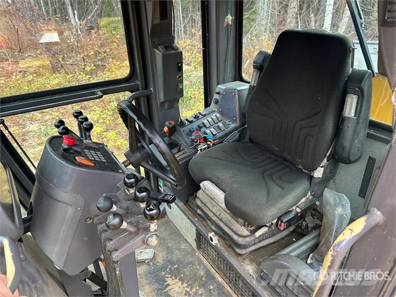 Volvo G720B Gréderek