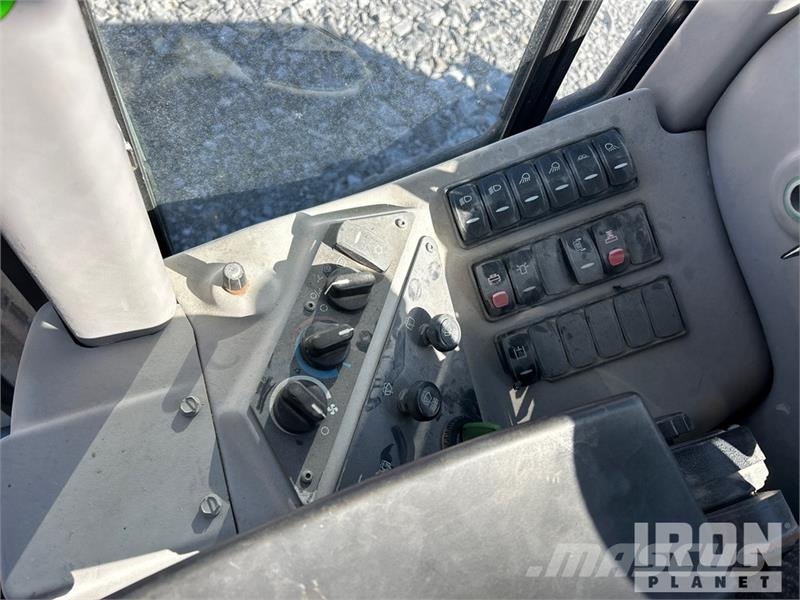 Volvo G946B Grejdery