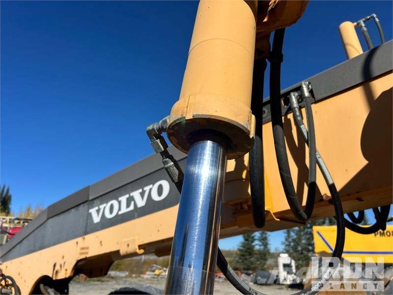 Volvo G946B Grejdery