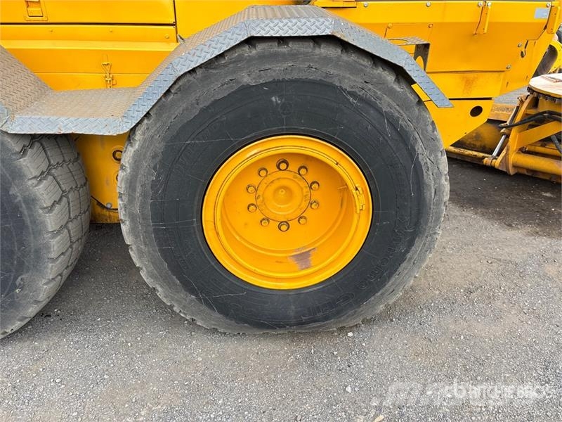 Volvo G970 Motor Grader Grader
