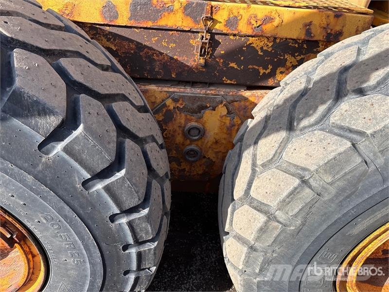 Volvo G970 Motor Grader Grejderi