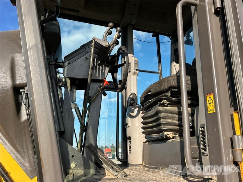Volvo G990 Grejderi