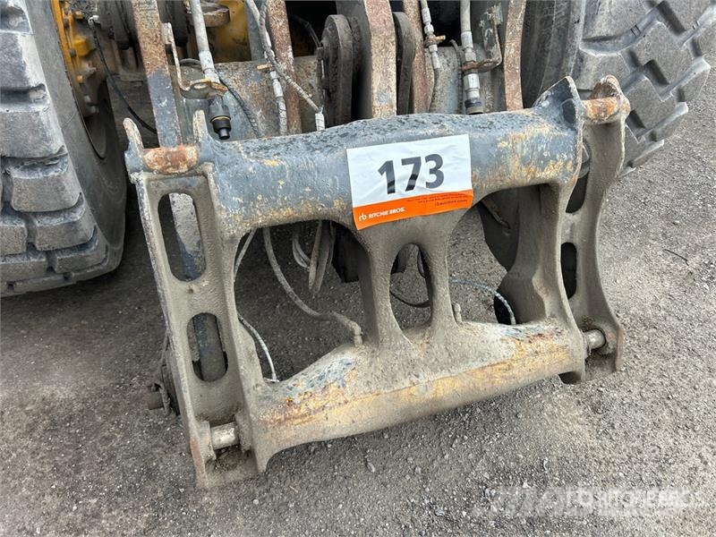 Volvo L110E 휠로우더