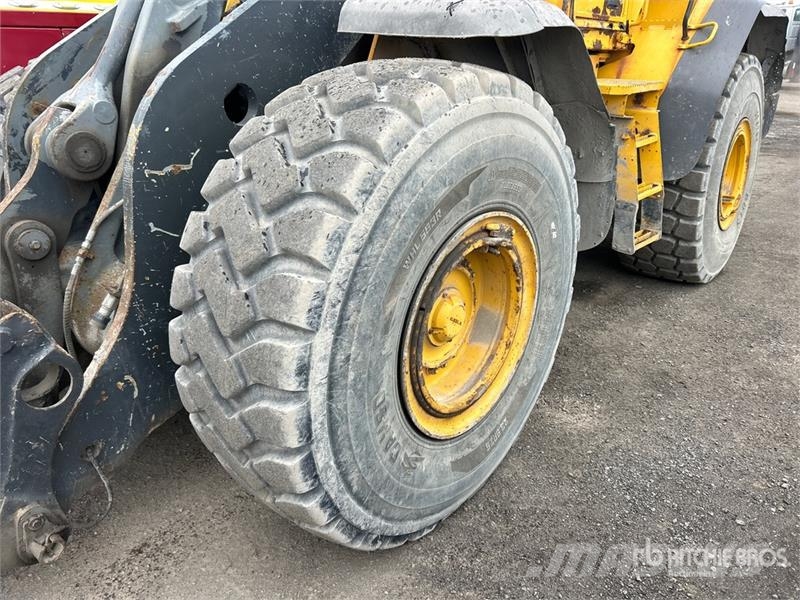Volvo L110E 휠로우더