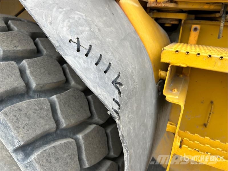 Volvo L110E 휠로우더