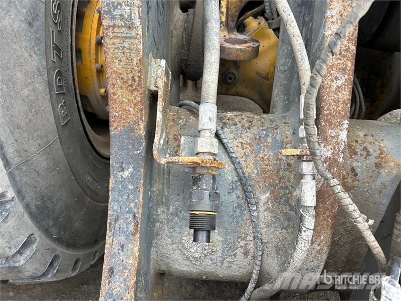 Volvo L110E 휠로우더