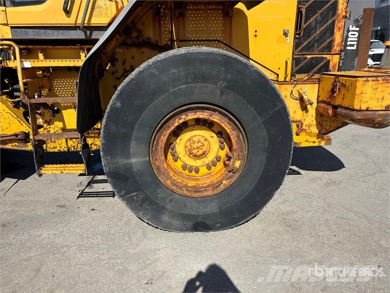 Volvo L110F Wheel Loader Wheel loaders
