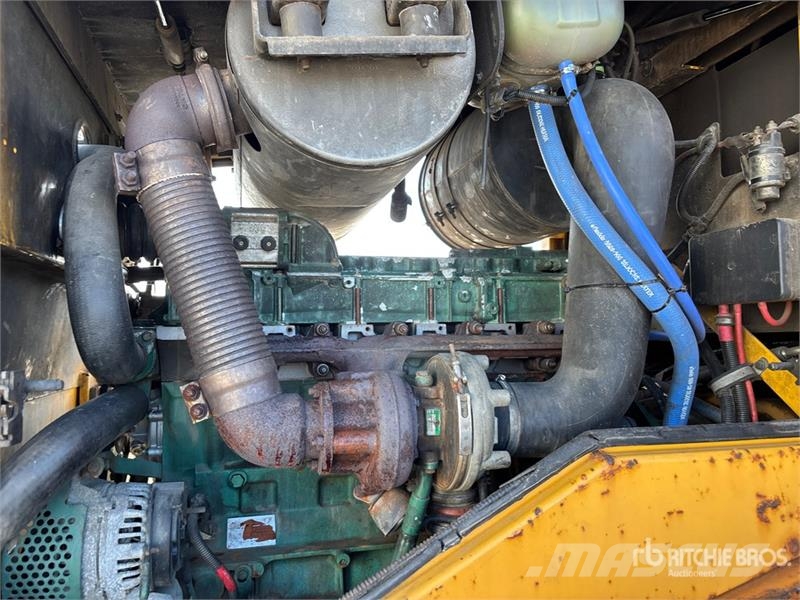 Volvo L110F Wheel Loader Wheel loaders