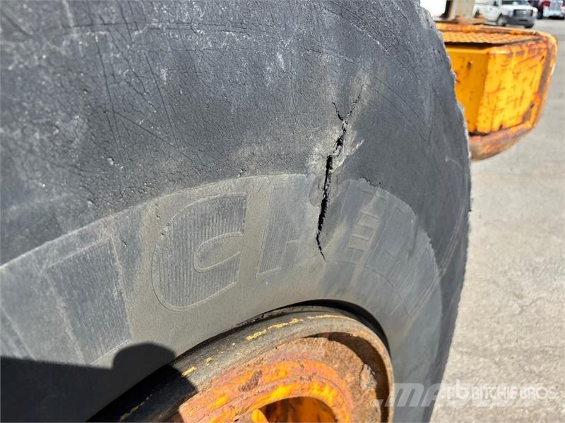 Volvo L110F Wheel Loader Wheel loaders