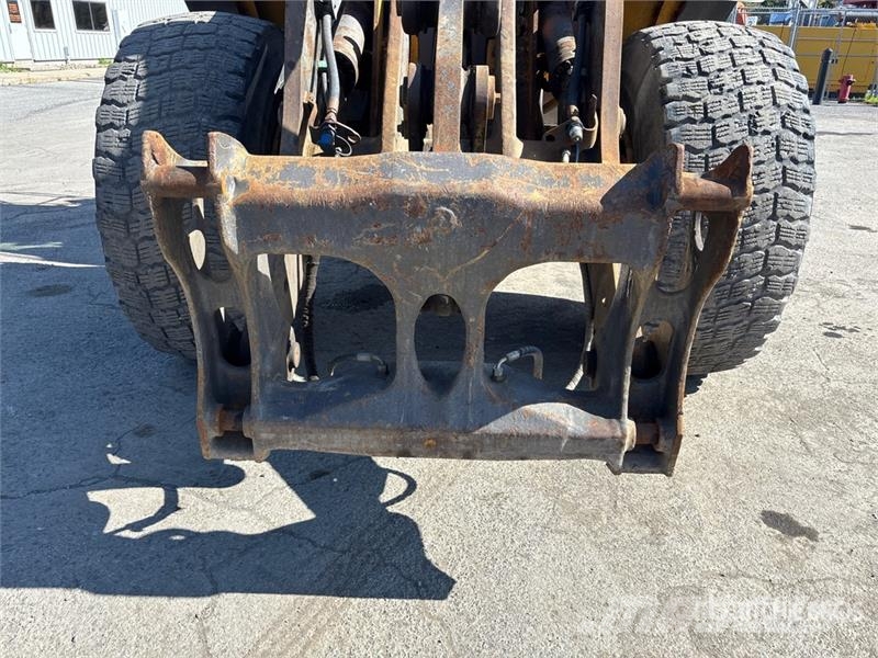 Volvo L110F Wheel Loader Wheel loaders