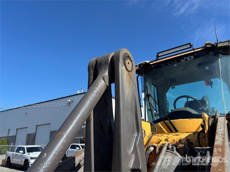 Volvo L110F Wheel Loader Wheel loaders