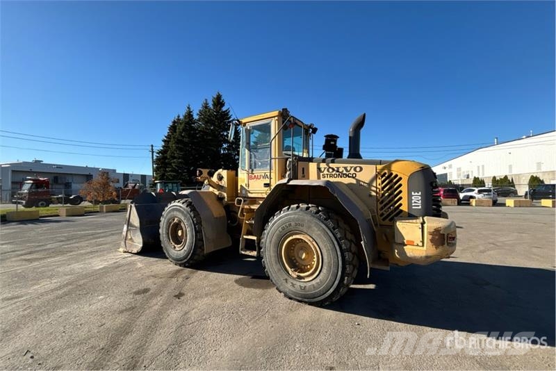 Volvo L120E Wheel Loader Iekrāvēji uz riteņiem