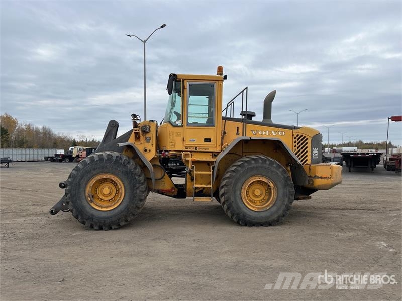 Volvo L120E Wheel Loader Iekrāvēji uz riteņiem