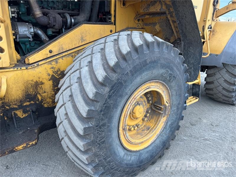 Volvo L120E Wheel Loader Iekrāvēji uz riteņiem