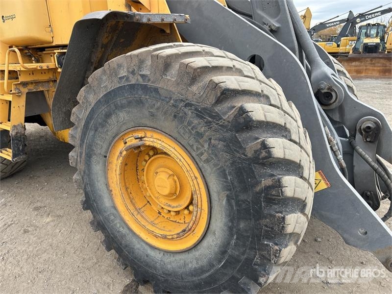 Volvo L120E Wheel Loader Iekrāvēji uz riteņiem