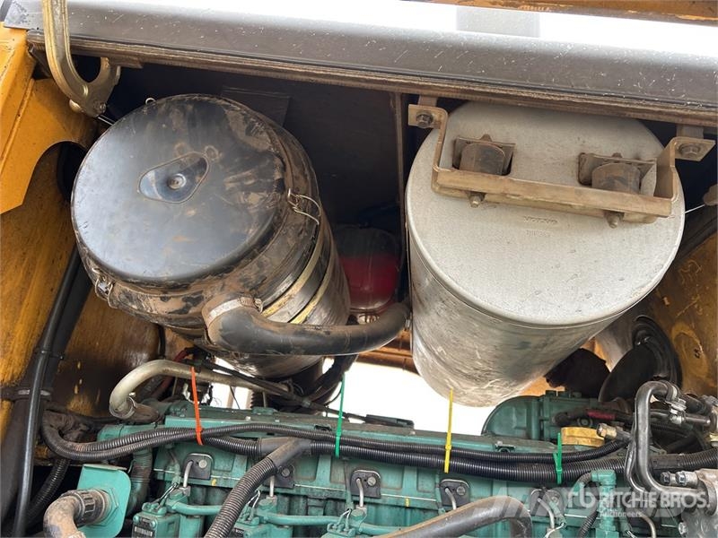 Volvo L120E Wheel Loader Iekrāvēji uz riteņiem