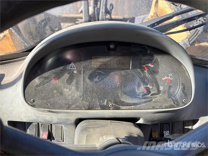 Volvo L120E Wheel Loader Iekrāvēji uz riteņiem