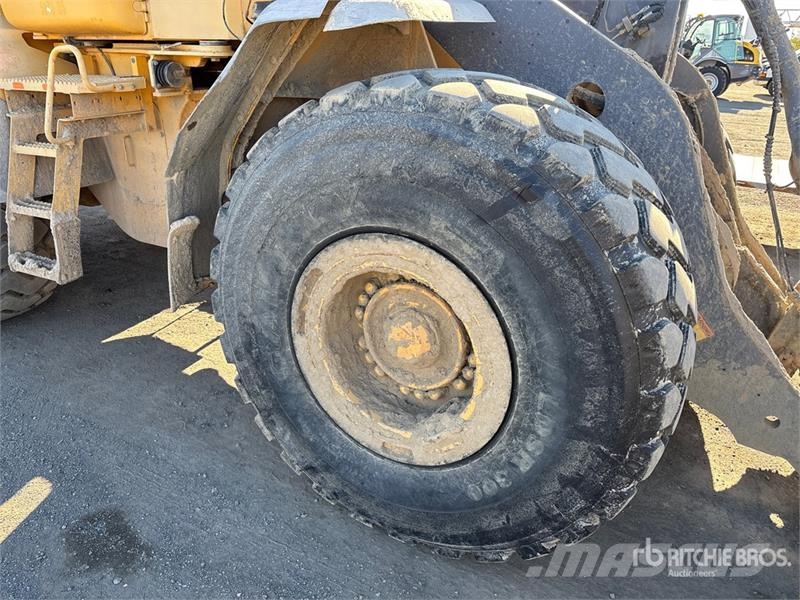 Volvo L120E Wheel Loader Iekrāvēji uz riteņiem