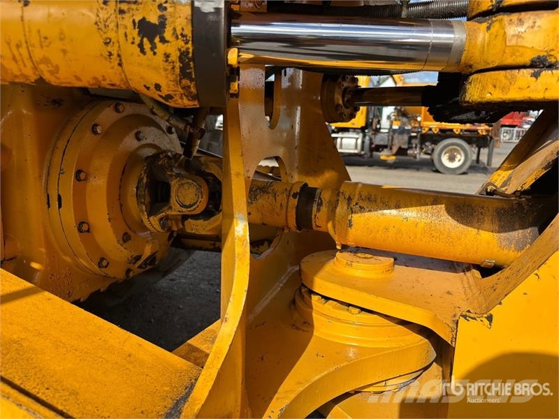 Volvo L150F Wheel Loader Kolesni nakladalci