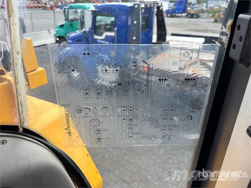 Volvo L150F Wheel Loader Kolesni nakladalci