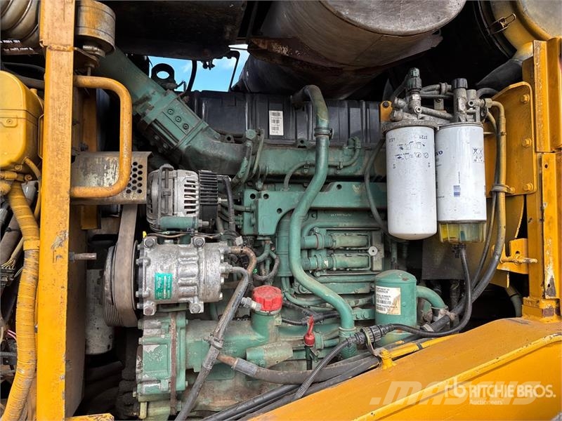 Volvo L150F Wheel Loader Kolesni nakladalci