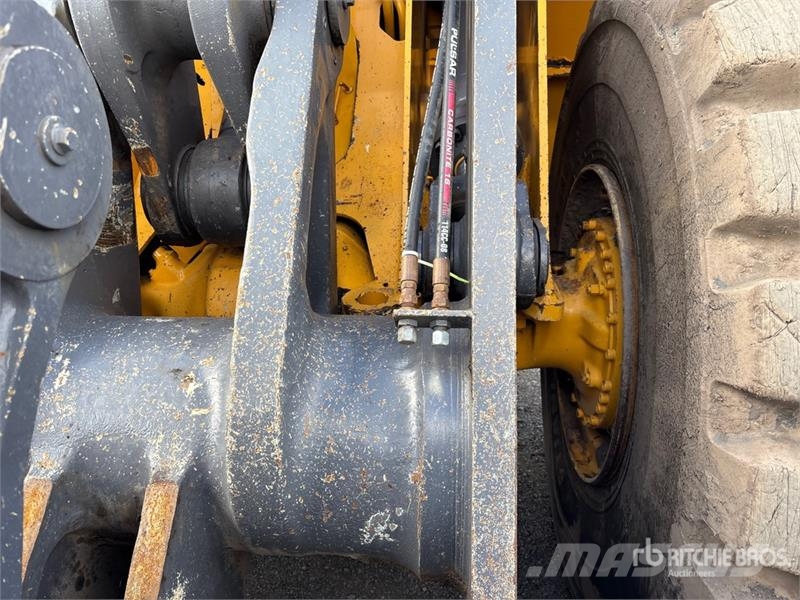 Volvo L150F Wheel Loader Kolesni nakladalci