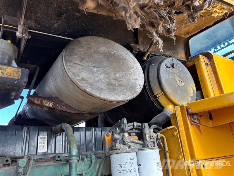 Volvo L150F Wheel Loader Kolesni nakladalci