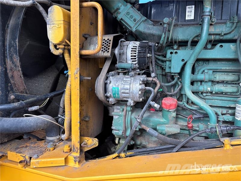 Volvo L150F Wheel Loader Kolesni nakladalci