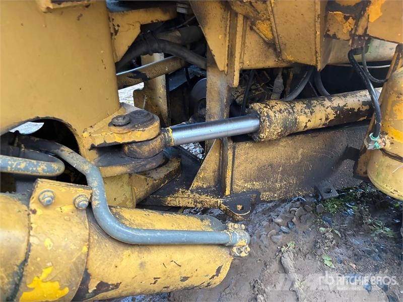 Volvo L180 Wheel Loader (Inoperable) Iekrāvēji uz riteņiem