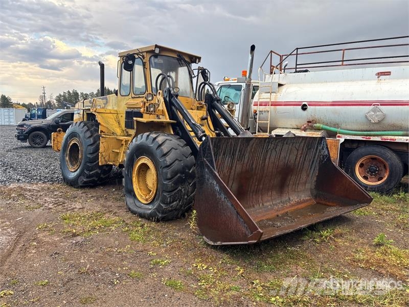 Volvo L180 Wheel Loader (Inoperable) Iekrāvēji uz riteņiem