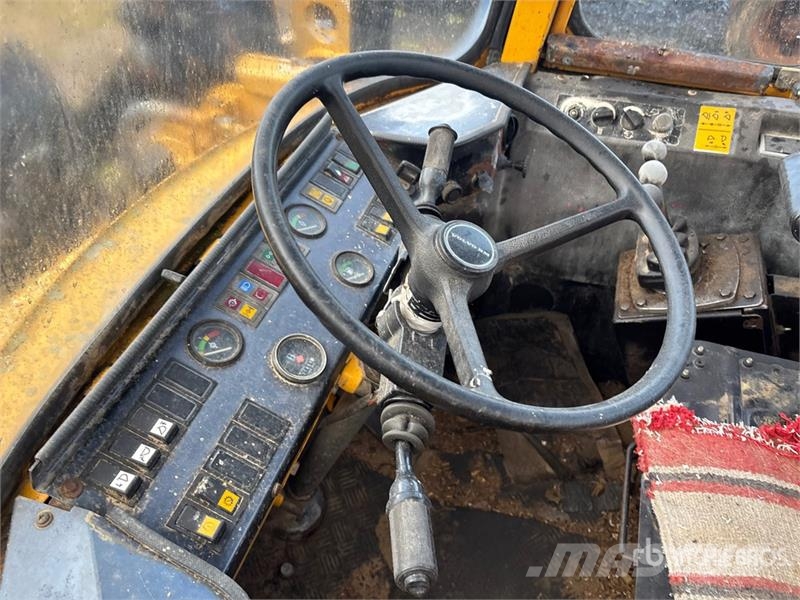 Volvo L180 Wheel Loader (Inoperable) Iekrāvēji uz riteņiem