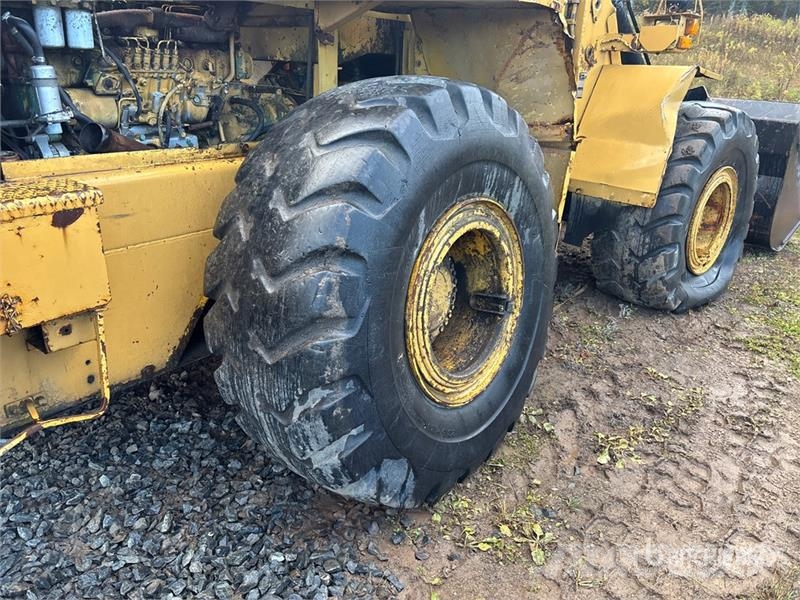Volvo L180 Wheel Loader (Inoperable) Iekrāvēji uz riteņiem