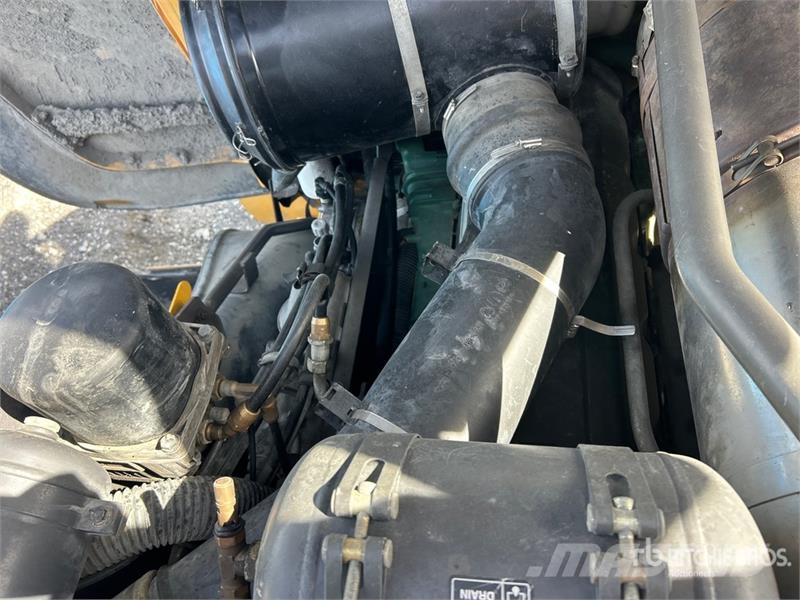 Volvo L220G Wheel Loader Cargadoras sobre ruedas