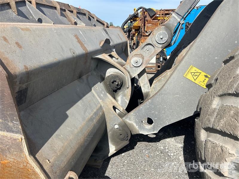 Volvo L220G Wheel Loader Cargadoras sobre ruedas